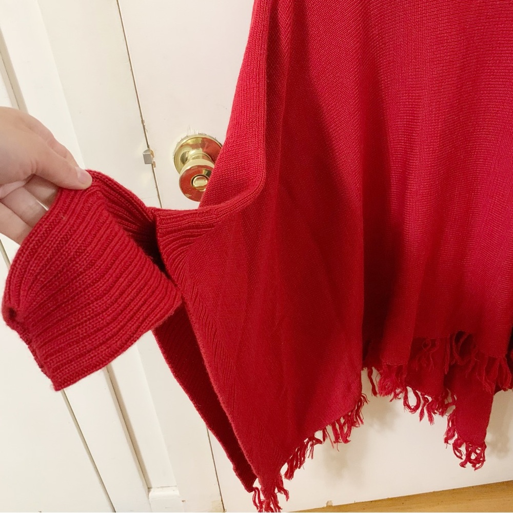 Revue Red wool blend sweater mock neck poncho cape tassel one size - Picture 4 of 5